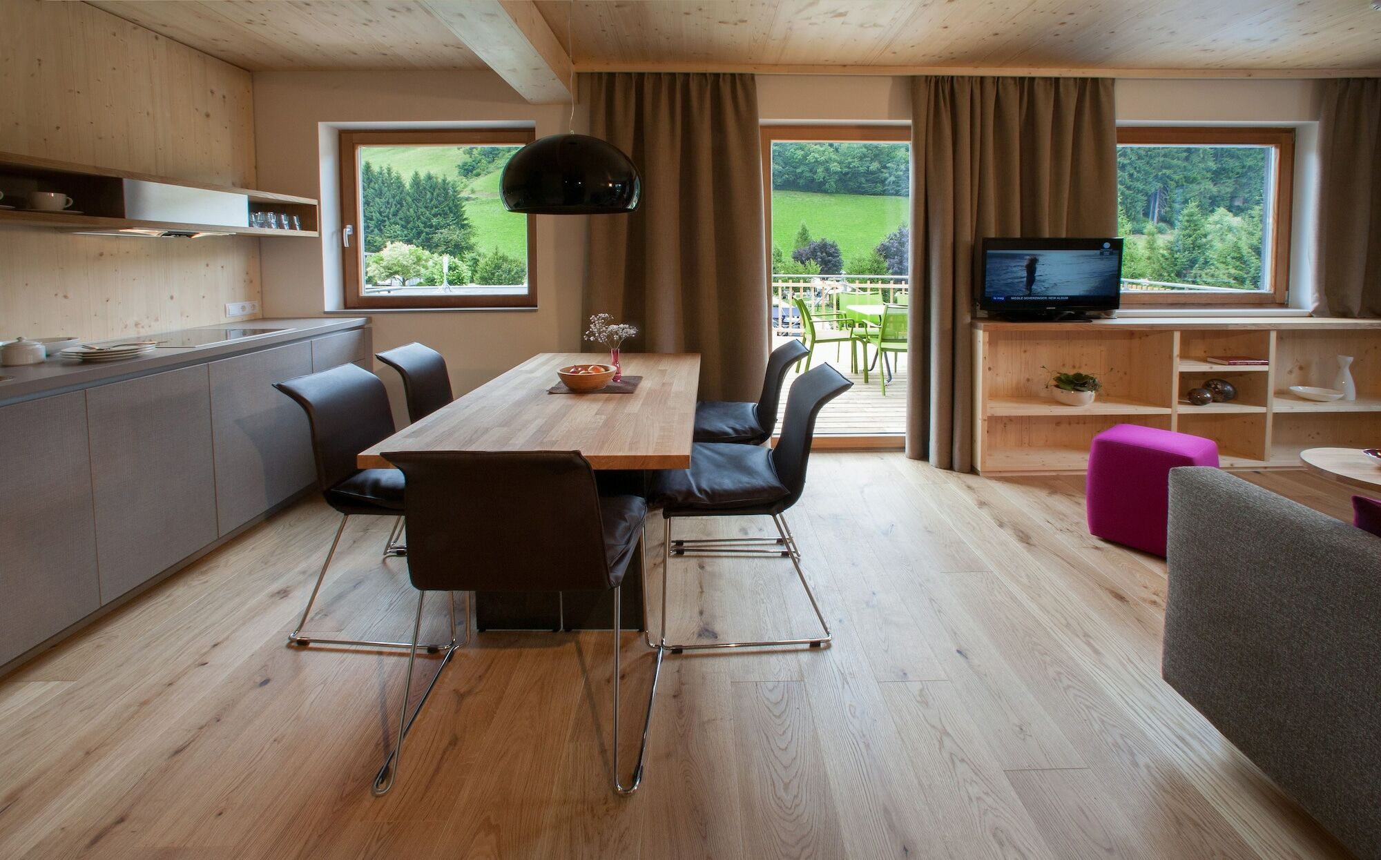Natuerlich Hell. Aparthotel & Camping Fügen Exteriör bild